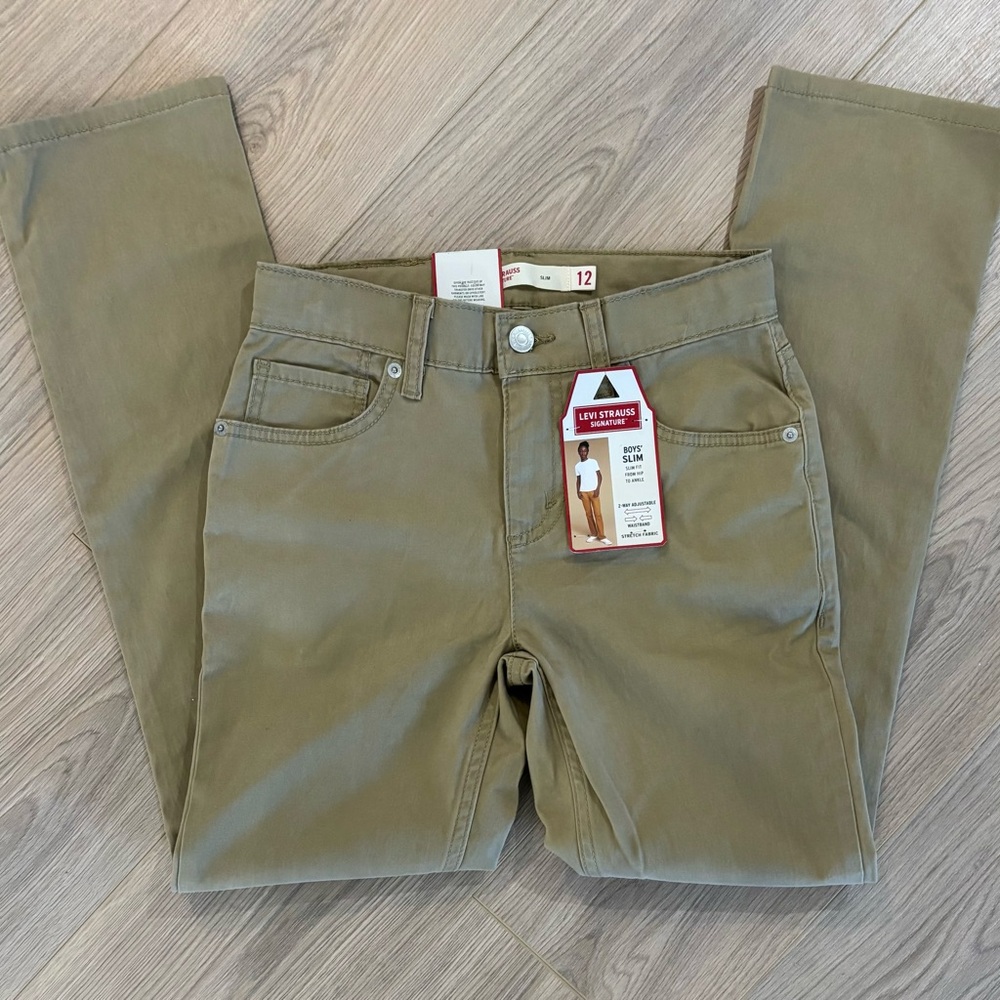 Levi's Boys' Slim Straight Pants - Khaki/Tan